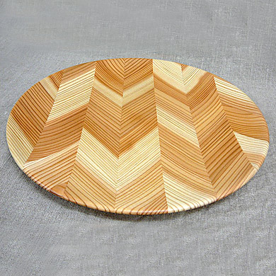 木のお皿　2,415円