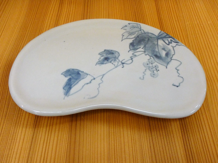 掻きおとし四寸皿　1,000円